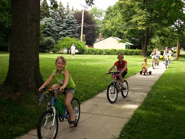Kids Bike Parade 3